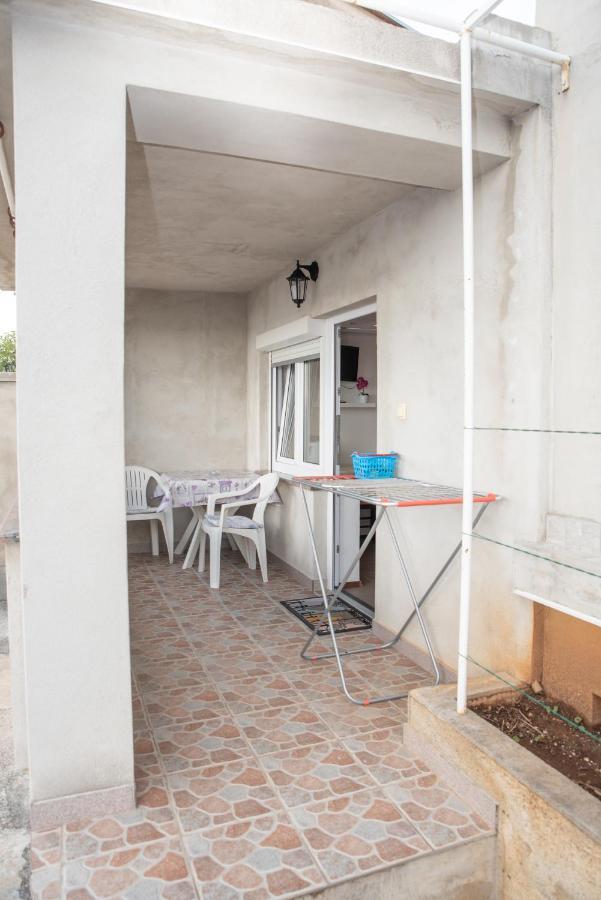 Apartmani Silvana&Vera Senj  Exterior foto