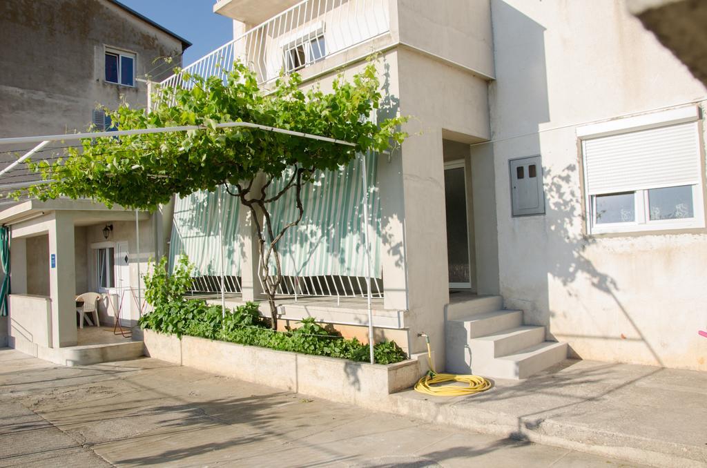Apartmani Silvana&Vera Senj  Exterior foto